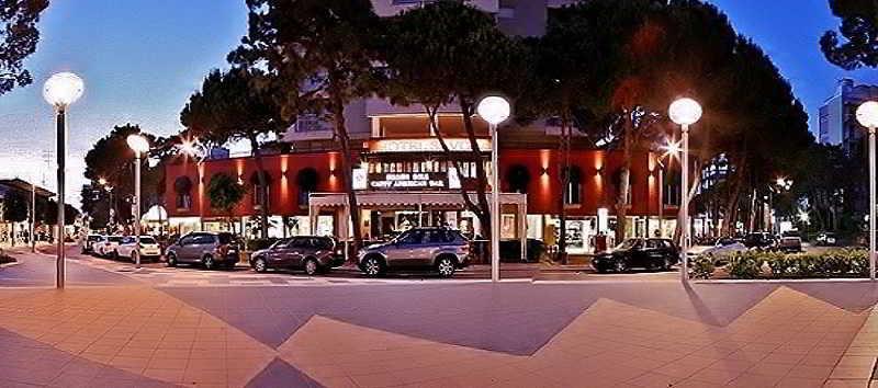 Hotel Savoia ลินญาโน ซับเบียโดโร ภายนอก รูปภาพ