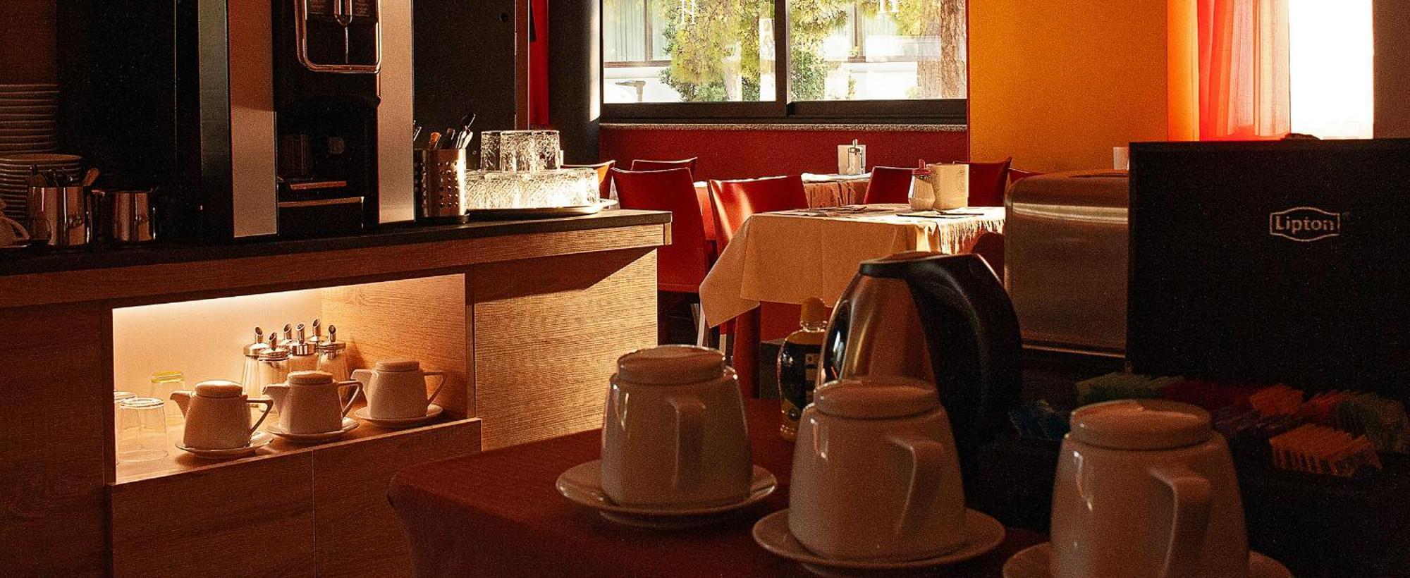 Hotel Savoia ลินญาโน ซับเบียโดโร ภายนอก รูปภาพ