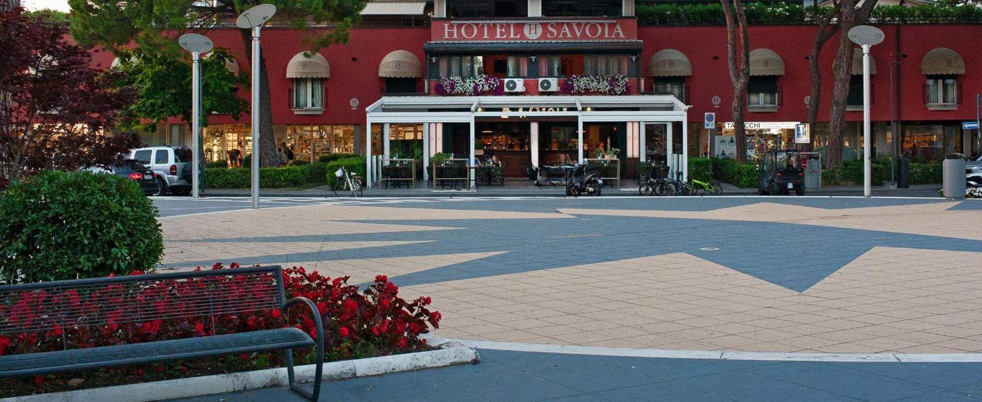 Hotel Savoia ลินญาโน ซับเบียโดโร ภายนอก รูปภาพ